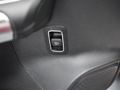 Used 2022 Mercedes-Benz GLA 250 GLA 250 image 11