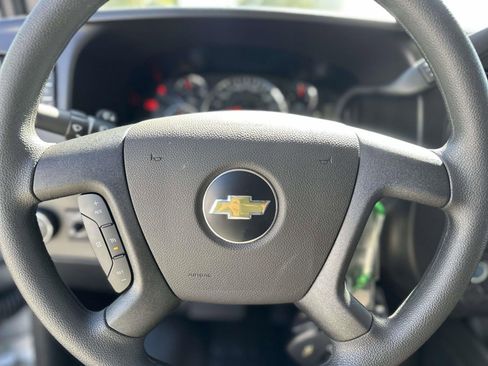 New 2025 Chevrolet Express 2500 w/ Safety Package image 8