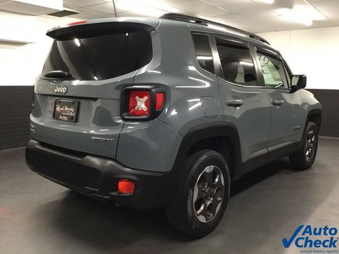 Used 2017 Jeep Renegade Sport w/ Power & Air Group AWD/4WD image 10