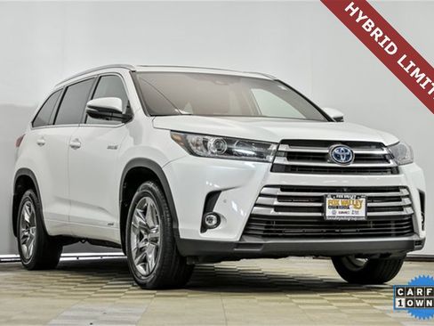 Used 2019 Toyota Highlander Limited image 1