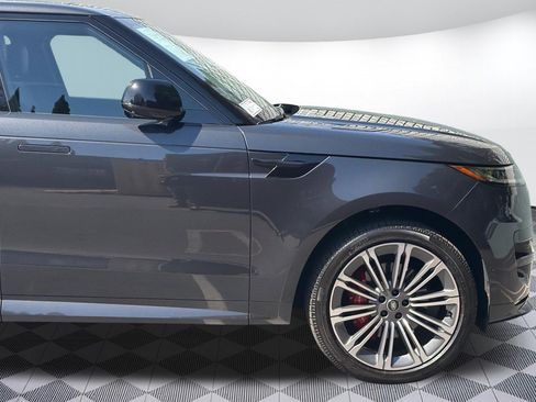 Used 2025 Land Rover Range Rover Sport Dynamic SE AWD/4WD image 36