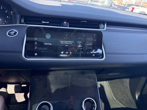 Used 2021 Land Rover Range Rover Evoque SE image 29