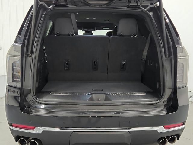 Used 2025 Chevrolet Tahoe Premier RWD image 35