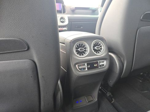Used 2025 Mercedes-Benz G 63 AMG 4MATIC image 26