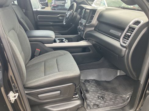 Used 2021 RAM 1500 Big Horn AWD/4WD image 14
