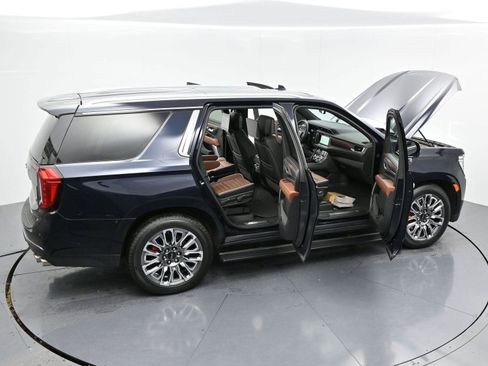 Used 2024 GMC Yukon Denali Ultimate image 42