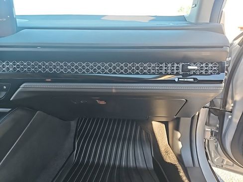 Used 2023 Honda Accord Touring image 34