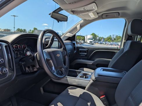 Used 2018 Chevrolet Silverado 1500 LT w/ All Star Edition AWD/4WD image 11
