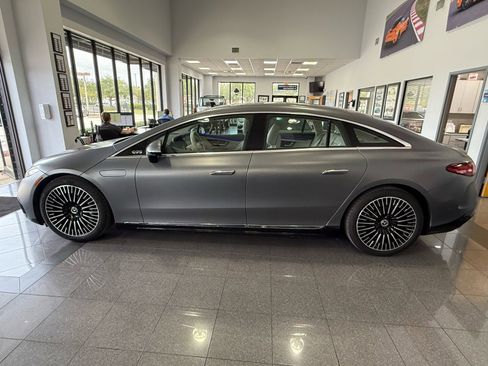 Used 2023 Mercedes-Benz EQS 450+ 450+ - NEW $112,360.00 w/ AMG Line Exterior Package image 2