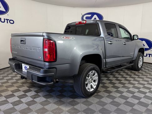 Used 2022 Chevrolet Colorado LT w/ LT Convenience Package image 4