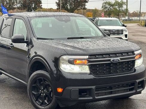 Certified 2022 Ford Maverick XLT w/ Equipment Group 300A Standard image 2