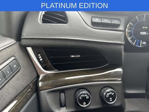 Used 2020 Cadillac Escalade Platinum AWD/4WD image 87