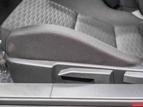 Used 2025 Toyota GR86 w/ ALL Weather Mat Package (TMS) image 23