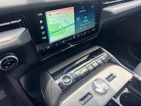 New 2026 Lincoln Navigator L Reserve AWD/4WD image 22