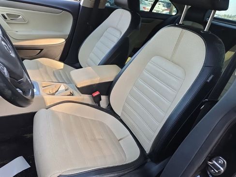 Used 2010 Volkswagen CC Sport FWD image 7