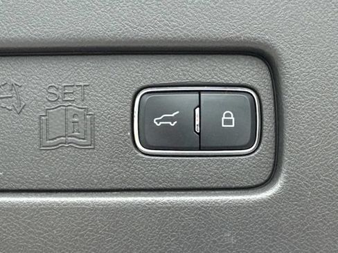 Used 2021 Lincoln Aviator Black Label w/ Dynamic Handling Package AWD/4WD image 17