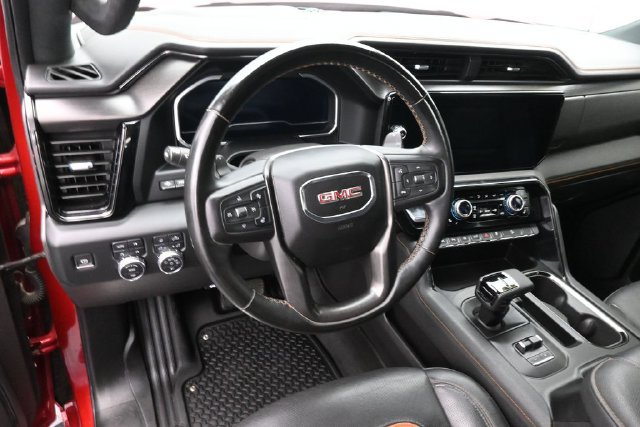 Used 2024 GMC Sierra 1500 AT4 w/ Technology Package AWD/4WD image 25