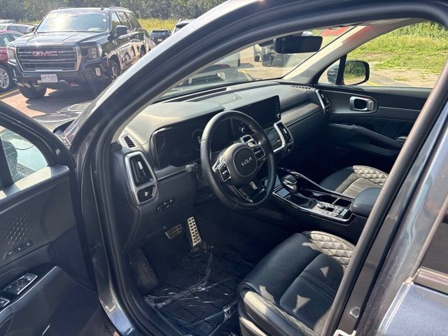 Used 2023 Kia Sorento SX AWD/4WD image 11