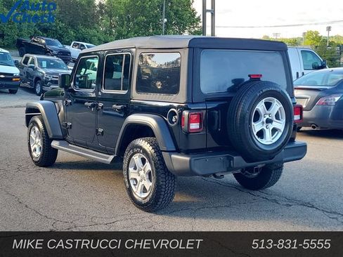 Used 2022 Jeep Wrangler Unlimited Sport AWD/4WD image 3
