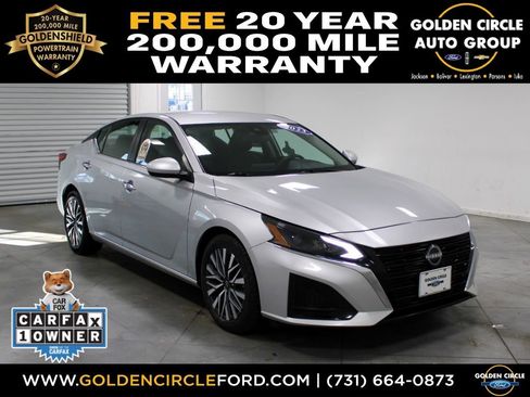 Used 2023 Nissan Altima 2.5 SV image 1