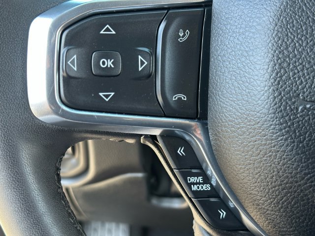 Used 2025 RAM 1500 Laramie AWD/4WD image 13