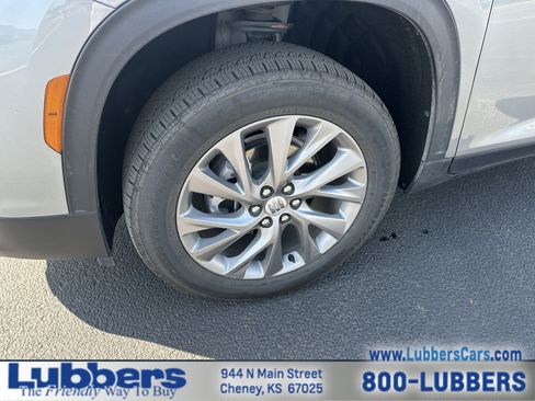 Used 2026 Buick Enclave Preferred FWD image 10