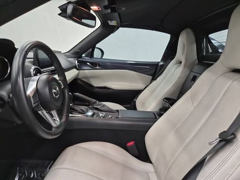 Used 2021 MAZDA MX-5 Miata RF Grand Touring image 13