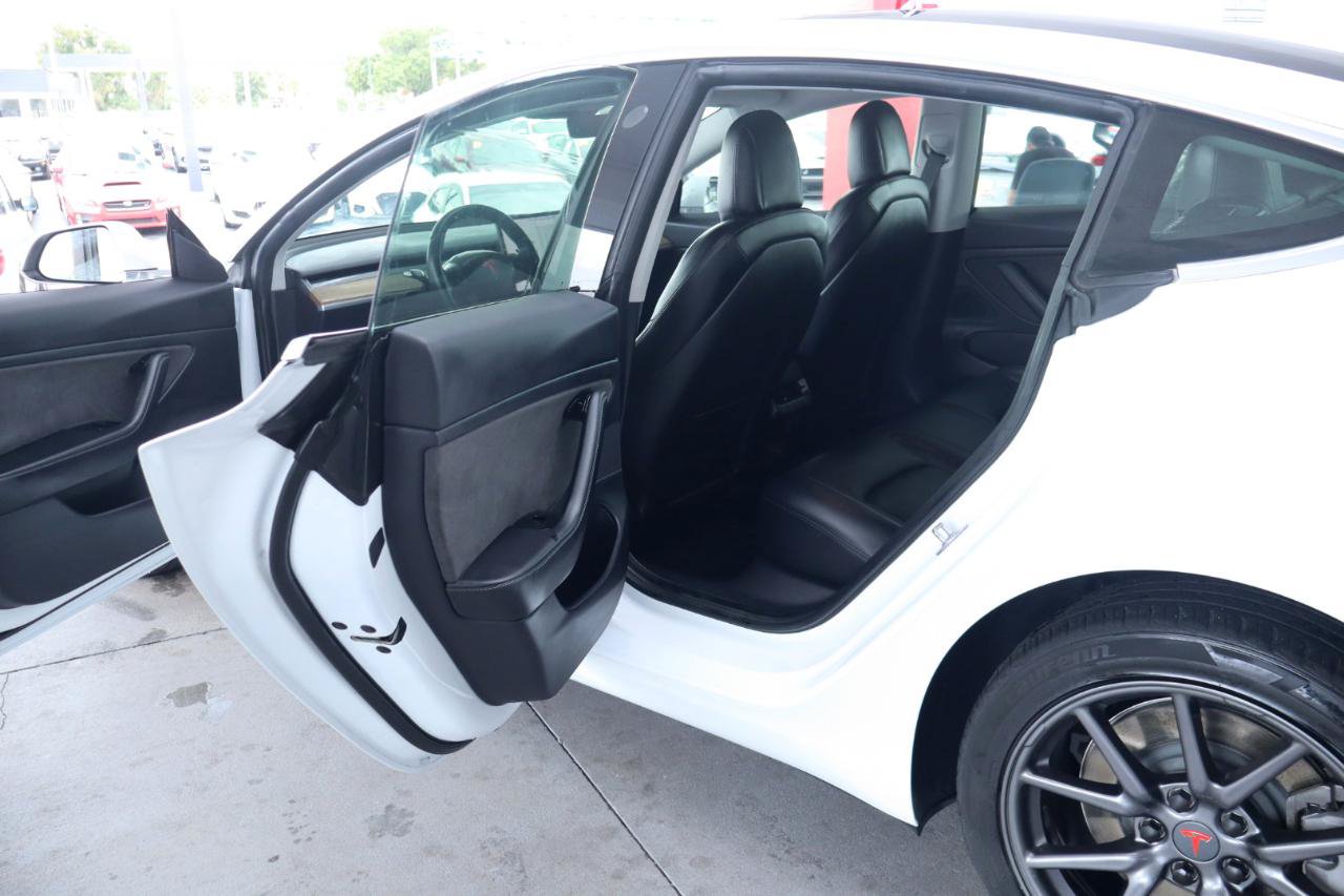 Used 2019 Tesla Model 3 Standard Range Plus RWD image 28