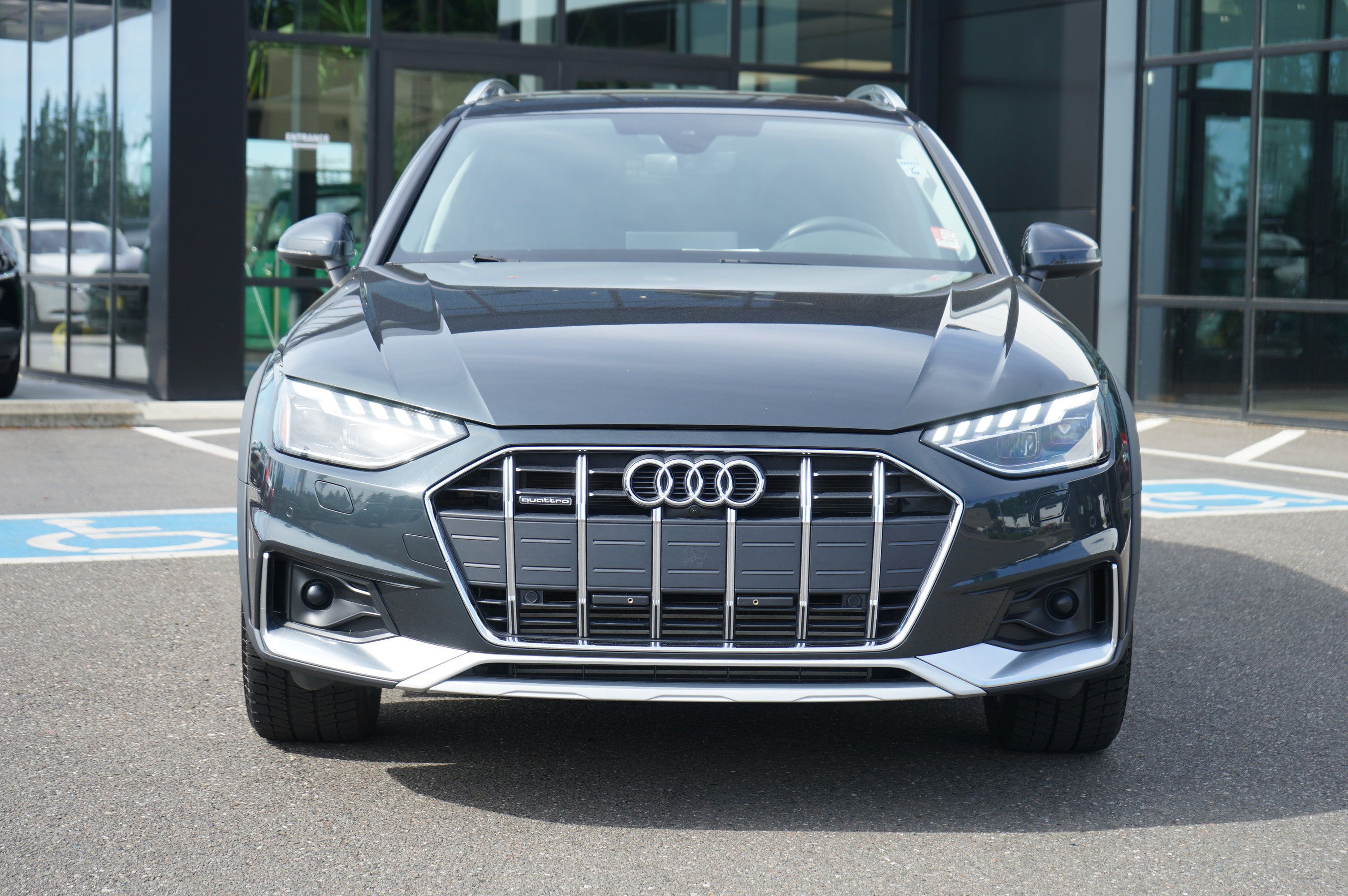 Used 2023 Audi A4 2.0T allroad Premium Plus AWD/4WD image 10