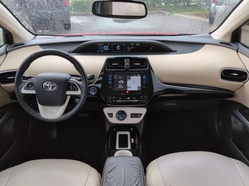 Used 2016 Toyota Prius Four w/ Advanced Technology Package FWD image 14