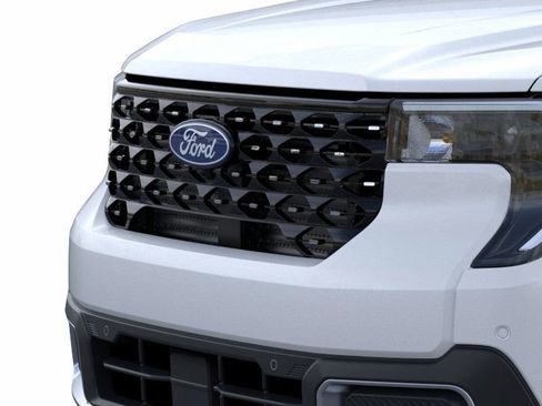 New 2025 Ford Maverick Lariat w/ 4K Tow Package image 18