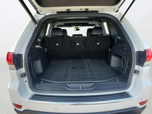 Used 2021 Jeep Grand Cherokee Limited AWD/4WD image 28
