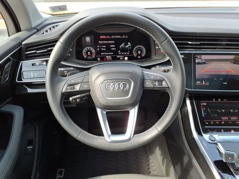 Used 2025 Audi Q3 2.0T Premium Plus w/ Premium Plus Package AWD/4WD image 20