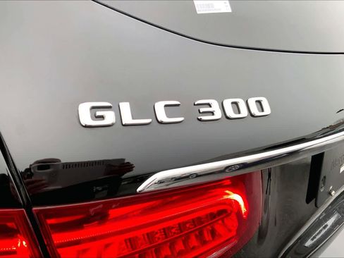 Used 2019 Mercedes-Benz GLC 300 GLC 300 image 33