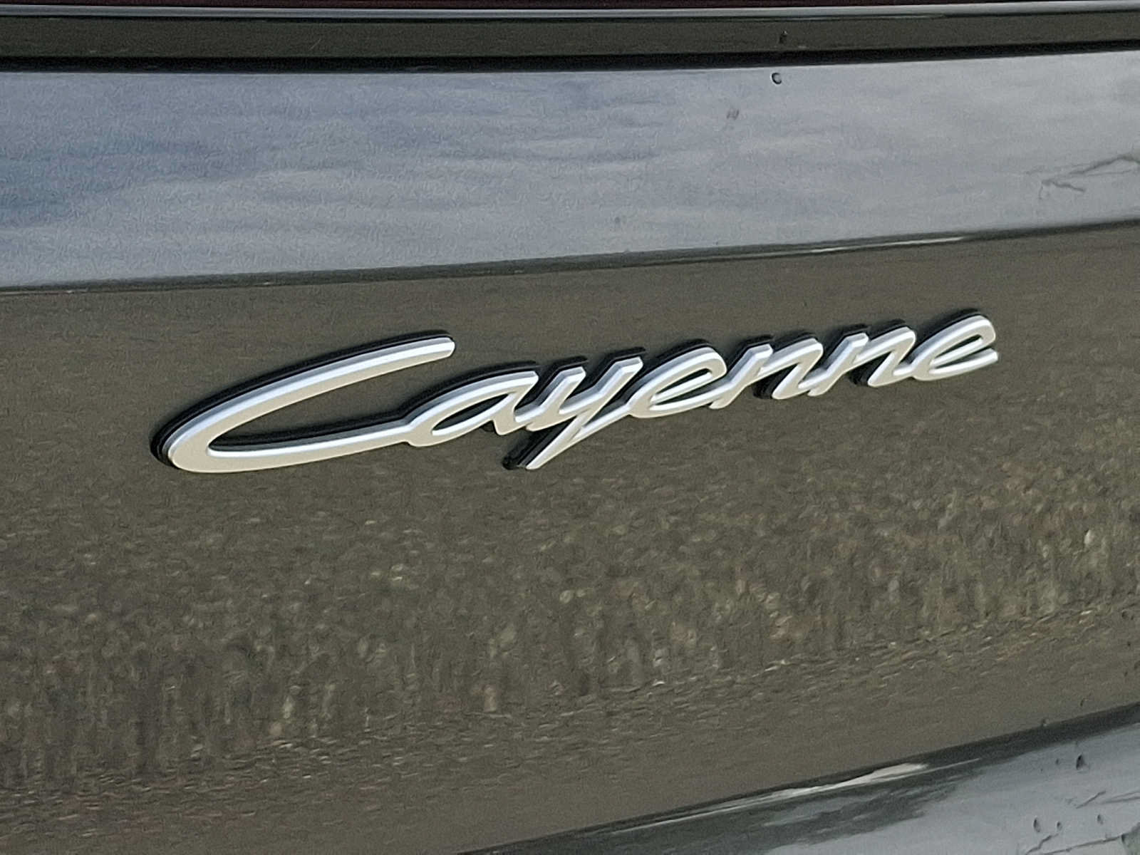 Used 2025 Porsche Cayenne E-Hybrid AWD/4WD image 29