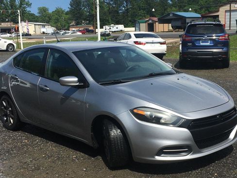 Used 2016 Dodge Dart SE w/ Convenience Group FWD image 7