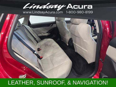 Used 2020 Honda Accord Touring image 10