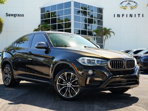 Used 2018 BMW X6 sDrive35i RWD image 1