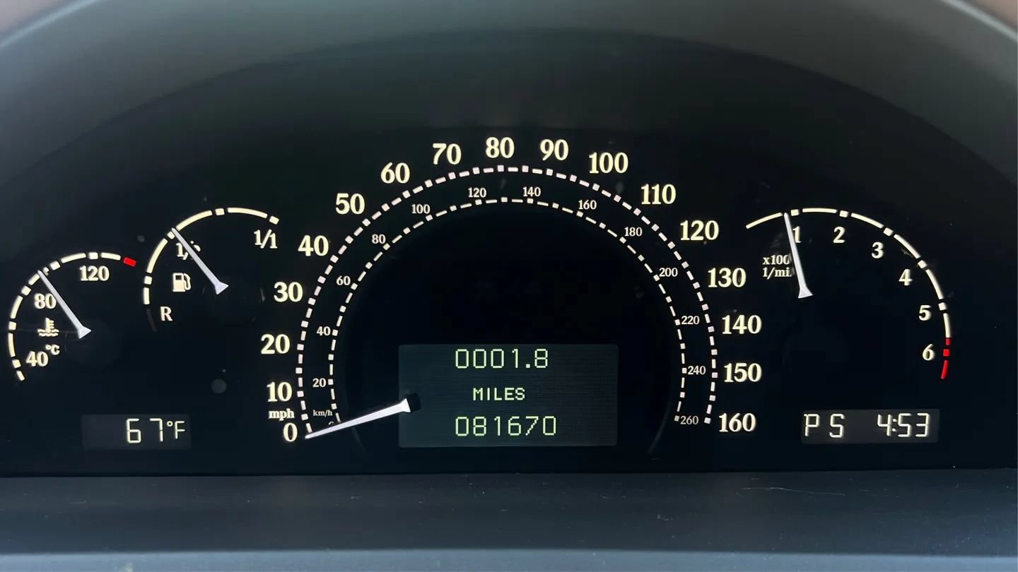 Used 2004 Maybach 57 RWD image 11