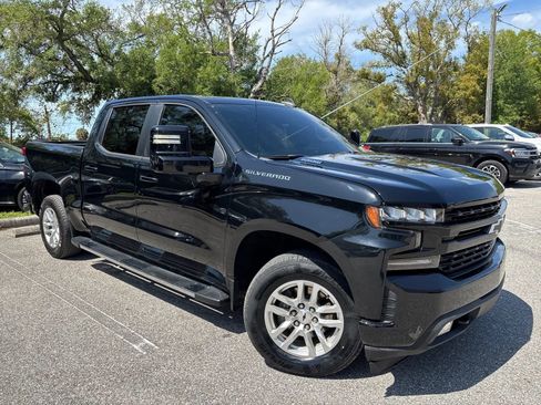 Used 2022 Chevrolet Silverado 1500 RST RWD image 5