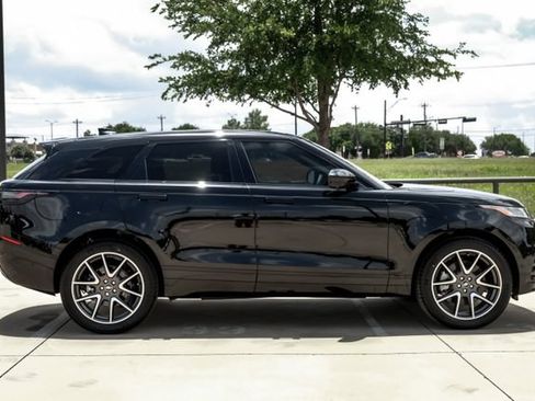 Used 2025 Land Rover Range Rover Velar Dynamic SE AWD/4WD image 7