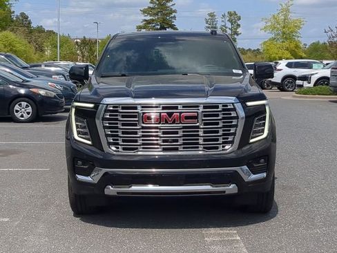 New 2026 GMC Yukon XL Denali w/ Sun & Power Step Package AWD/4WD image 12