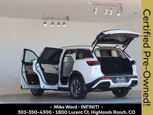 Certified 2025 INFINITI QX60 Luxe w/ Cargo Package AWD/4WD image 4