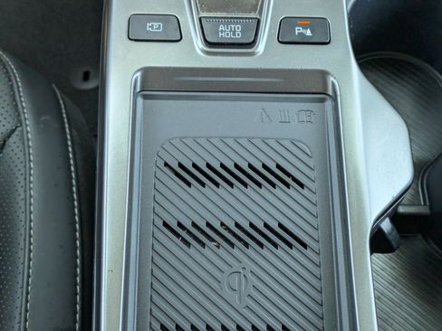 Certified 2023 Kia EV6 Wind w/ Wind Technology Package RWD image 28