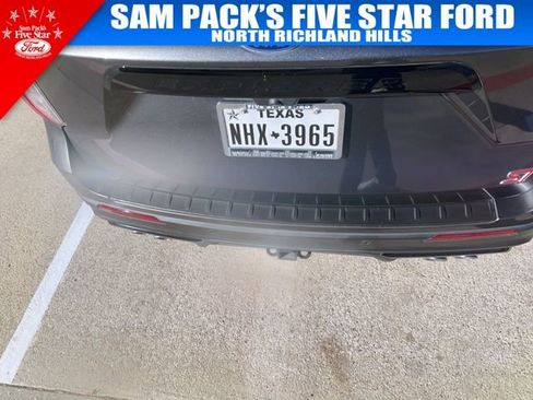 Used 2020 Ford Explorer ST w/ Premium Technology Package image 9