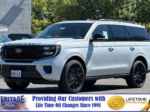 New 2026 Ford Expedition Platinum w/ Stealth Performance Package AWD/4WD image 8