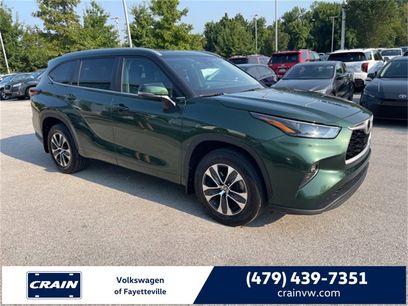 Used 2024 Toyota Highlander XLE