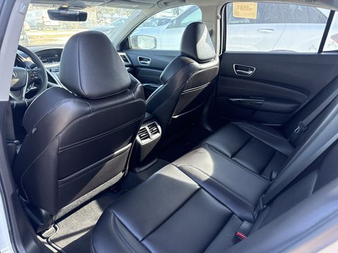 Used 2020 Acura TLX Standard image 5