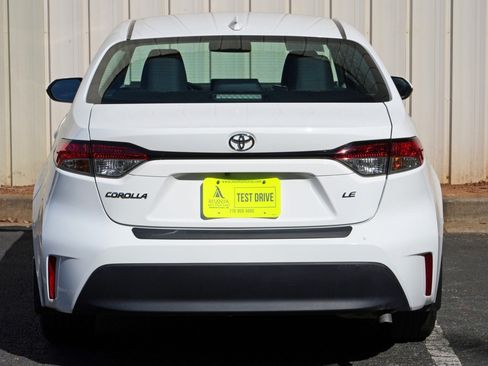 Used 2023 Toyota Corolla LE w/ Carpet Mat Package (TMS) FWD image 44