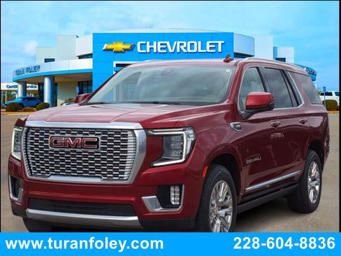 Used 2021 GMC Yukon Denali image 1
